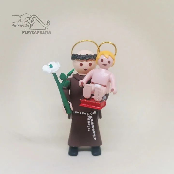 muñecos de cura con bebé playmobil